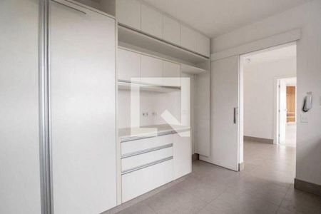 Apartamento à venda com 4 quartos, 260m² em Vila Nova Conceição, São Paulo