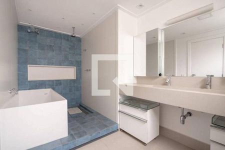 Apartamento à venda com 4 quartos, 260m² em Vila Nova Conceição, São Paulo