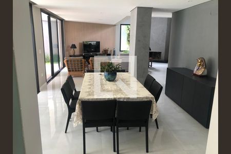 Casa à venda com 3 quartos, 430m² em Residencial Cinco (Alphaville), Santana de Parnaíba