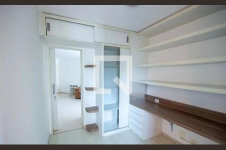 Apartamento à venda com 3 quartos, 105m² em Vila Olímpia, São Paulo