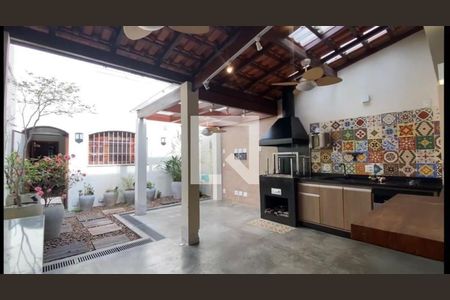 Casa à venda com 2 quartos, 136m² em Nova Piraju, São Paulo