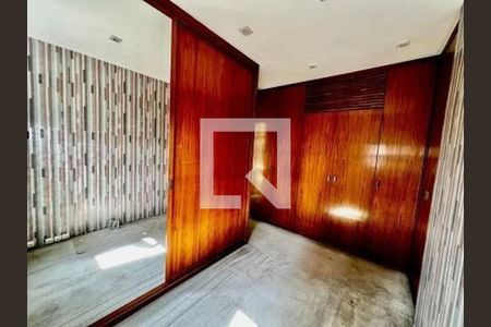 Apartamento à venda com 3 quartos, 220m² em Campo Belo, São Paulo