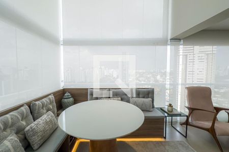 Apartamento à venda com 2 quartos, 136m² em Brooklin, São Paulo