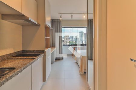 Quarto / Cozinha de apartamento para alugar com 1 quarto, 25m² em Pinheiros, São Paulo