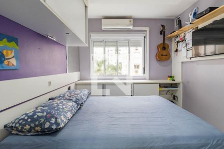 Dormitório de apartamento à venda com 2 quartos, 65m² em Vila Ipiranga, Porto Alegre