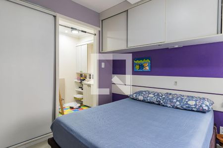 Dormitório de apartamento à venda com 2 quartos, 65m² em Vila Ipiranga, Porto Alegre