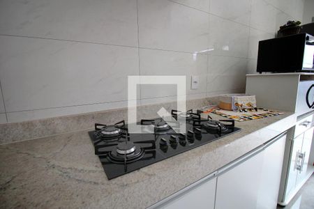 Cozinha de casa à venda com 3 quartos, 250m² em Esplanada, Belo Horizonte