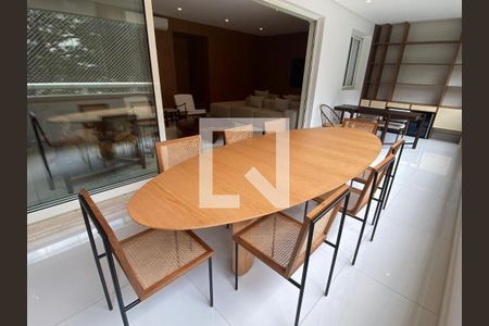 Apartamento à venda com 3 quartos, 152m² em Itaim Bibi, São Paulo