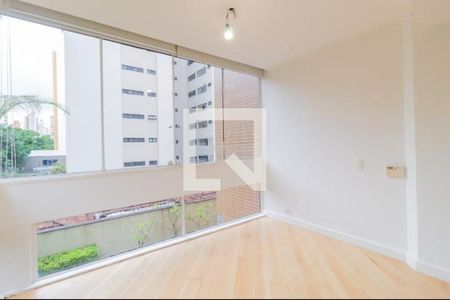 Apartamento à venda com 4 quartos, 220m² em Vila Uberabinha, São Paulo