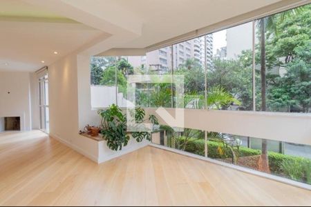Apartamento à venda com 4 quartos, 220m² em Vila Uberabinha, São Paulo