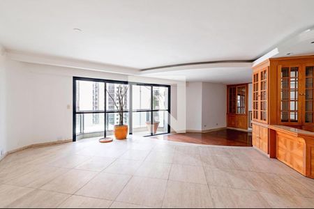 Apartamento à venda com 4 quartos, 245m² em Itaim Bibi, São Paulo