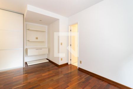 Suíte de apartamento à venda com 2 quartos, 94m² em Indianópolis, São Paulo