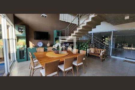 Casa à venda com 4 quartos, 700m² em Tamboré, Santana de Parnaíba