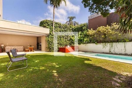 Casa à venda com 4 quartos, 640m² em Jardim Paulistano, São Paulo