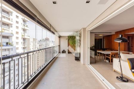 Apartamento à venda com 3 quartos, 158m² em Itaim Bibi, São Paulo