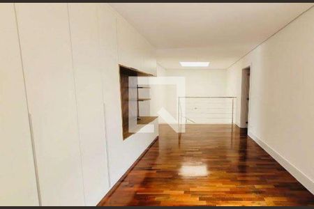 Casa à venda com 4 quartos, 424m² em Jardim Cordeiro, São Paulo