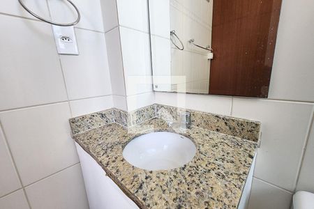 Banheiro de apartamento à venda com 1 quarto, 27m² em Centro, Rio de Janeiro