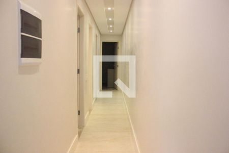 Corredor dos quartos de casa de condomínio à venda com 3 quartos, 90m² em Jardim Adriana, Guarulhos