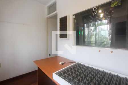 Quarto 1 de casa à venda com 3 quartos, 251m² em Auxiliadora, Porto Alegre