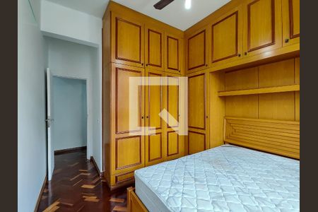 Quarto 1 de apartamento para alugar com 2 quartos, 72m² em Vila Isabel, Rio de Janeiro