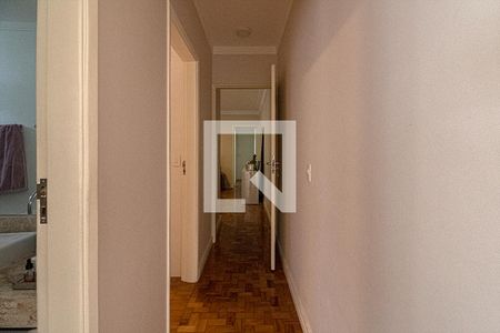 corredor para os quartos de apartamento à venda com 2 quartos, 74m² em Aclimação, São Paulo