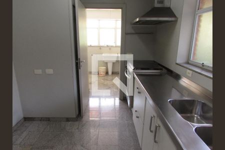 Cozinha de casa para alugar com 4 quartos, 459m² em Fazenda Morumbi, São Paulo