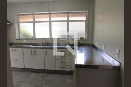 Cozinha de casa para alugar com 4 quartos, 459m² em Fazenda Morumbi, São Paulo