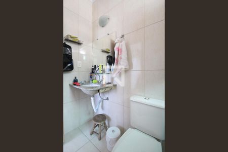 Banheiro da Suite de casa de condomínio à venda com 3 quartos, 170m² em Manacás, Belo Horizonte