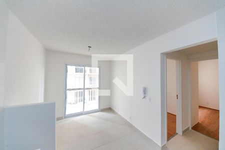 Sala/Cozinha de apartamento para alugar com 2 quartos, 35m² em Vila Ema, São Paulo
