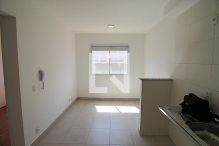 Apartamento para alugar com 32m², 2 quartos e sem vaga Apartamento para alugar com 32m², 2 quartos e sem vagaCozinha