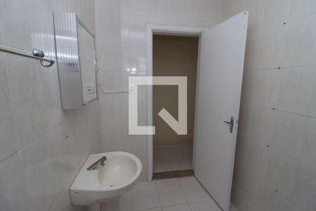Banheiro de apartamento para alugar com 1 quarto, 77m² em Vila Azevedo, São Paulo