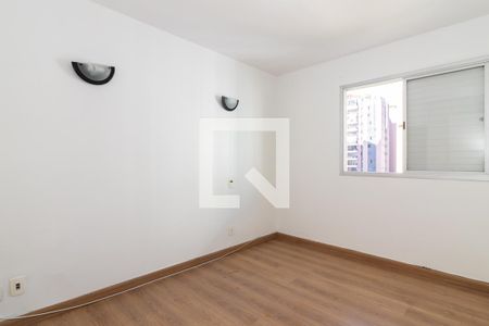 Suíte de apartamento para alugar com 2 quartos, 75m² em Indianópolis, São Paulo