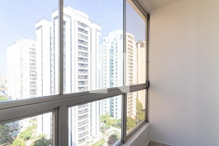 Varanda de apartamento para alugar com 2 quartos, 75m² em Indianópolis, São Paulo