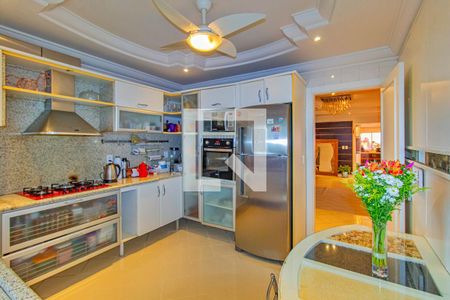 Apartamento à venda com 156m², 3 quartos e 2 vagas Apartamento à venda com 156m², 3 quartos e 2 vagasCozinha