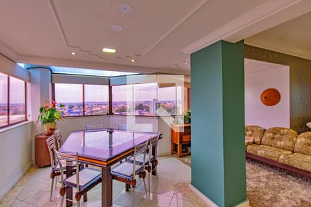 Apartamento à venda com 156m², 3 quartos e 2 vagas Apartamento à venda com 156m², 3 quartos e 2 vagasSala de Jantar