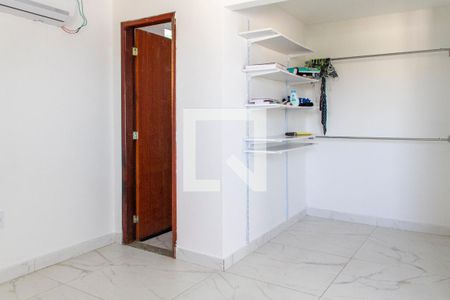 Quarto 3 de apartamento à venda com 3 quartos, 200m² em Itanhangá, Rio de Janeiro