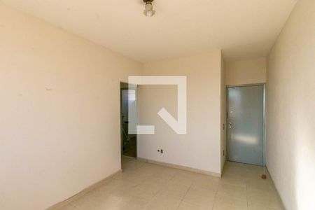 Sala de apartamento à venda com 3 quartos, 70m² em  Renascença, Belo Horizonte