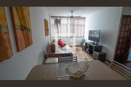 Sala de apartamento à venda com 3 quartos, 110m² em Icaraí, Niterói