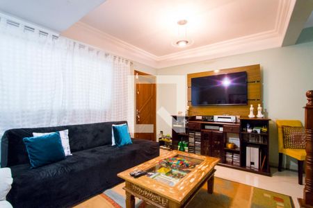 Sala de casa para alugar com 3 quartos, 200m² em Vila Scarpelli, Santo André