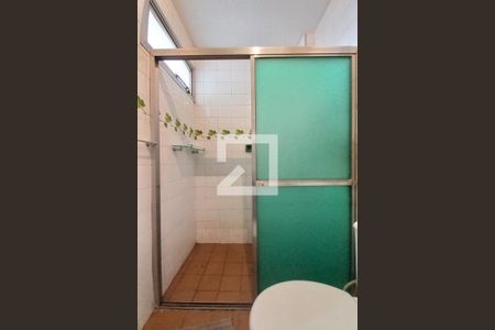 Banheiro de kitnet/studio para alugar com 1 quarto, 38m² em Centro, Campinas