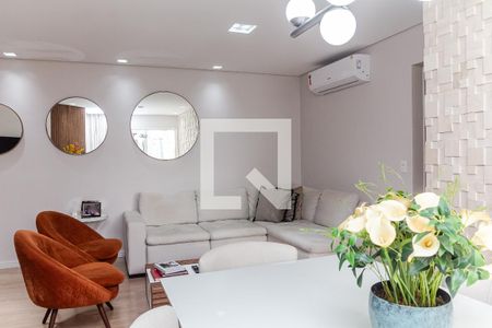Sala de apartamento à venda com 3 quartos, 76m² em Vila Olímpia, São Paulo