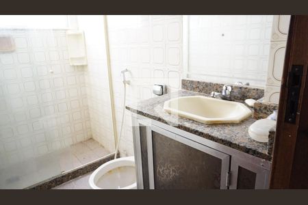 Banheiro de apartamento à venda com 2 quartos, 68m² em Jacarepaguá, Rio de Janeiro