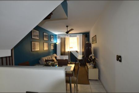 Apartamento à venda com 94m², 3 quartos e 1 vagaSala