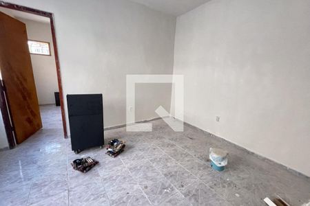 Sala de casa para alugar com 1 quarto, 3m² em Vila Itamarati, Duque de Caxias