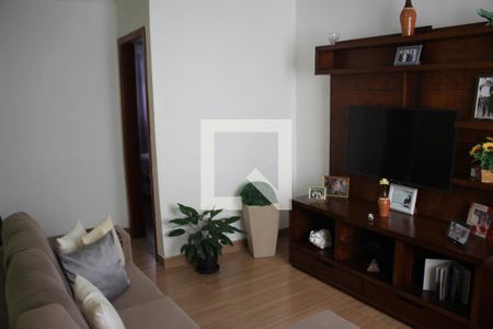 Sala de apartamento à venda com 3 quartos, 72m² em Eldorado, Contagem