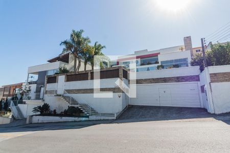 Studio para alugar com 25m², 1 quarto e 1 vaga Studio para alugar com 25m², 1 quarto e 1 vagaFachada