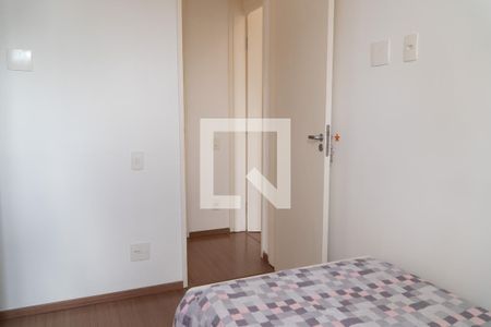 Quarto 1 de apartamento para alugar com 2 quartos, 54m² em Vila Praia, São Paulo