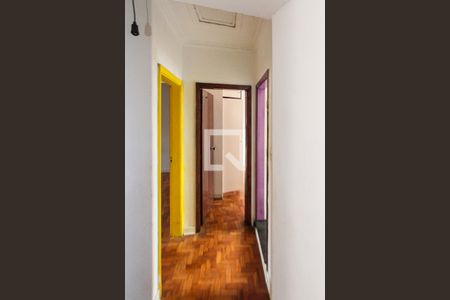 Corredor de casa à venda com 3 quartos, 170m² em Vila Prudente, São Paulo