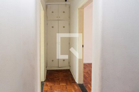 Corredor de casa para alugar com 3 quartos, 170m² em Vila Prudente, São Paulo