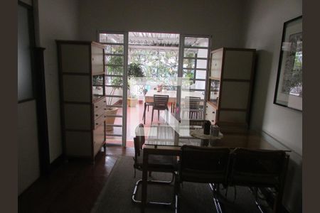 Sala 1 de casa à venda com 4 quartos, 200m² em Água Branca, São Paulo